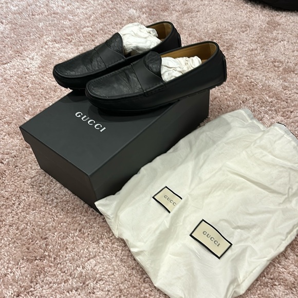 Men’s Gucci Loafers Like New - Picture 1 of 4